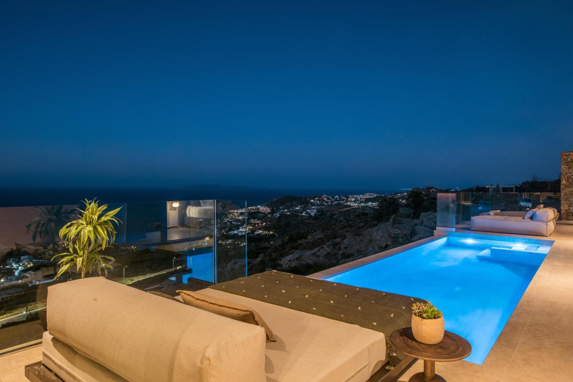 Villa Helios - Elevate Your Senses Agia Pelagia  Luaran gambar