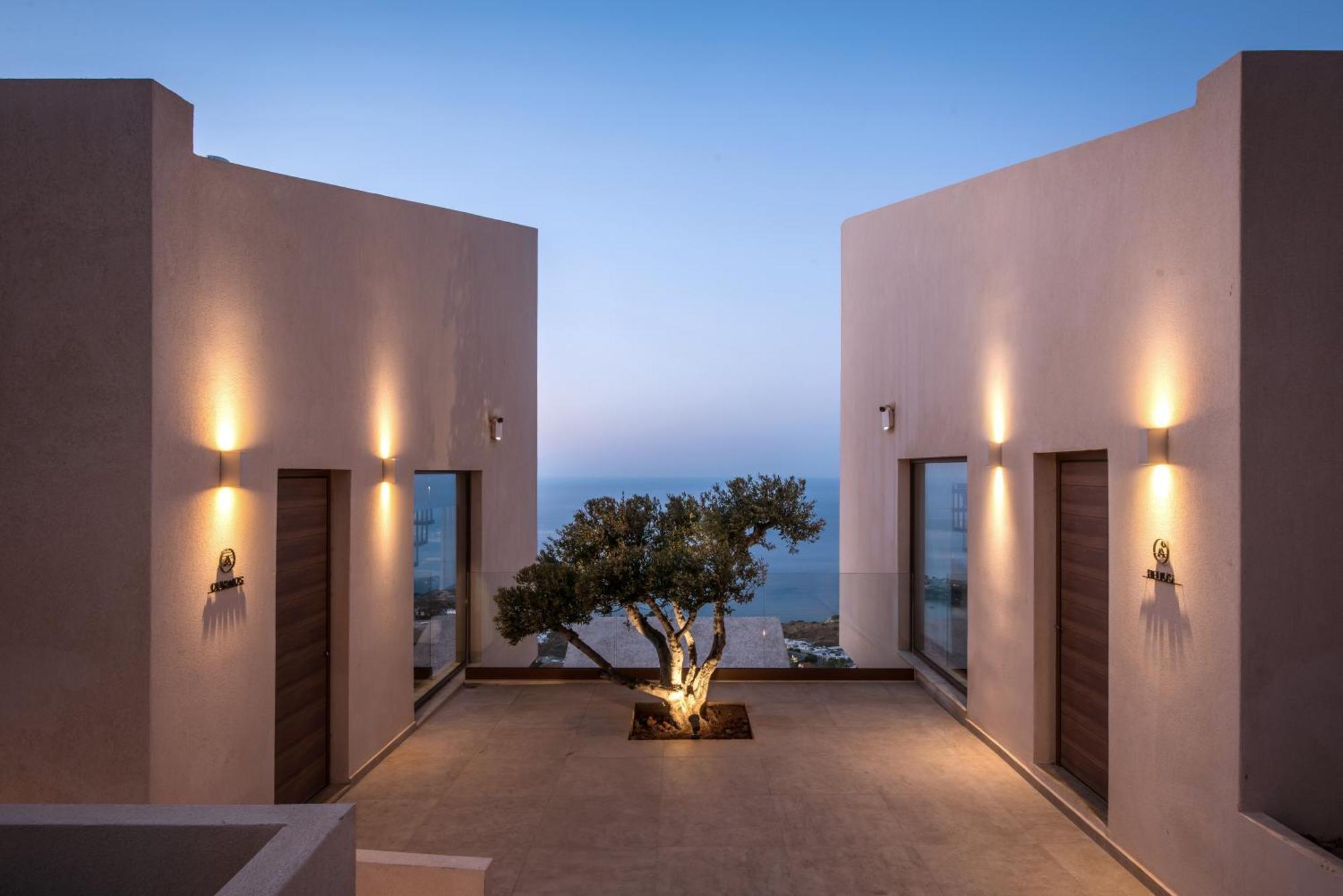 Villa Helios - Elevate Your Senses Agia Pelagia  Luaran gambar