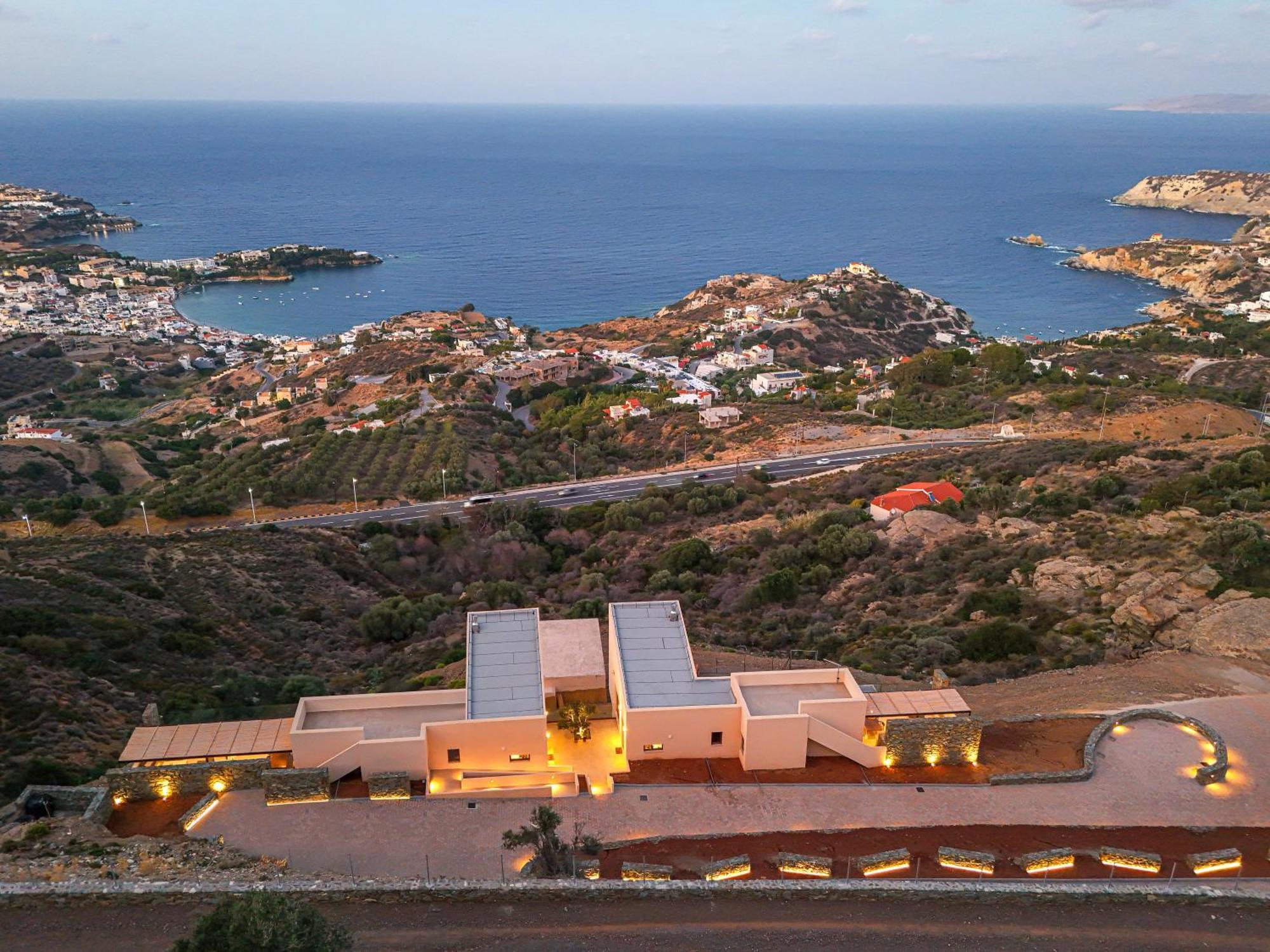 Villa Helios - Elevate Your Senses Agia Pelagia  Luaran gambar